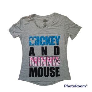 Disney Mickey and Minnie Mouse T-shirt